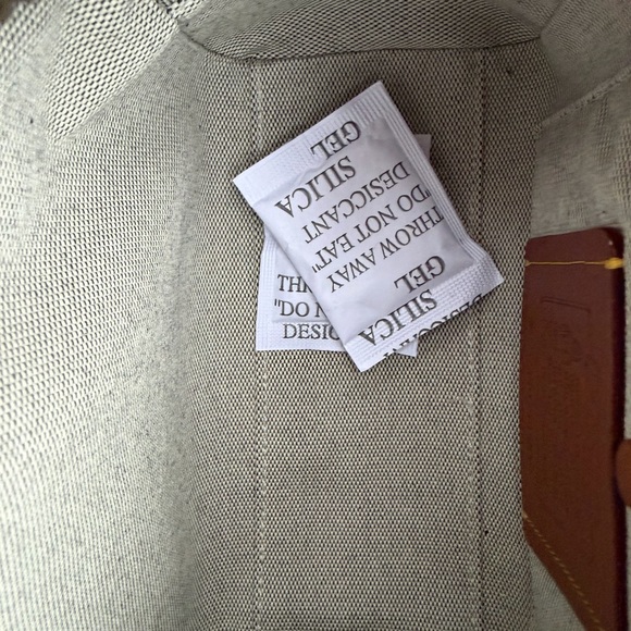 Coach Twin Turnlock Bag 20 - Picture 8 of 10